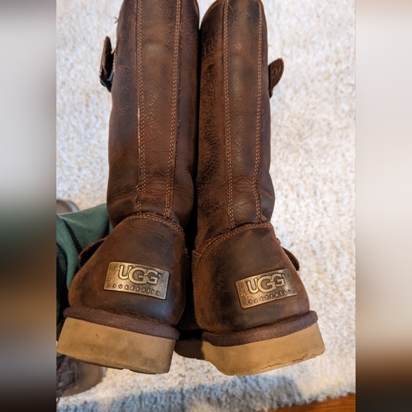 Ugg Kensington Brown Leather Sheepskin Buckle Boot Women's Size 7 - Picture 6 of 9